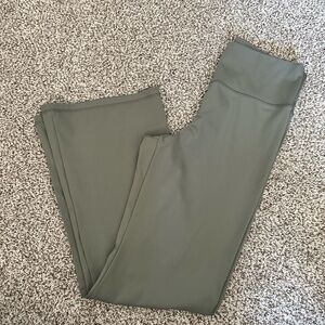 American Eagle Sage Flare Leggings